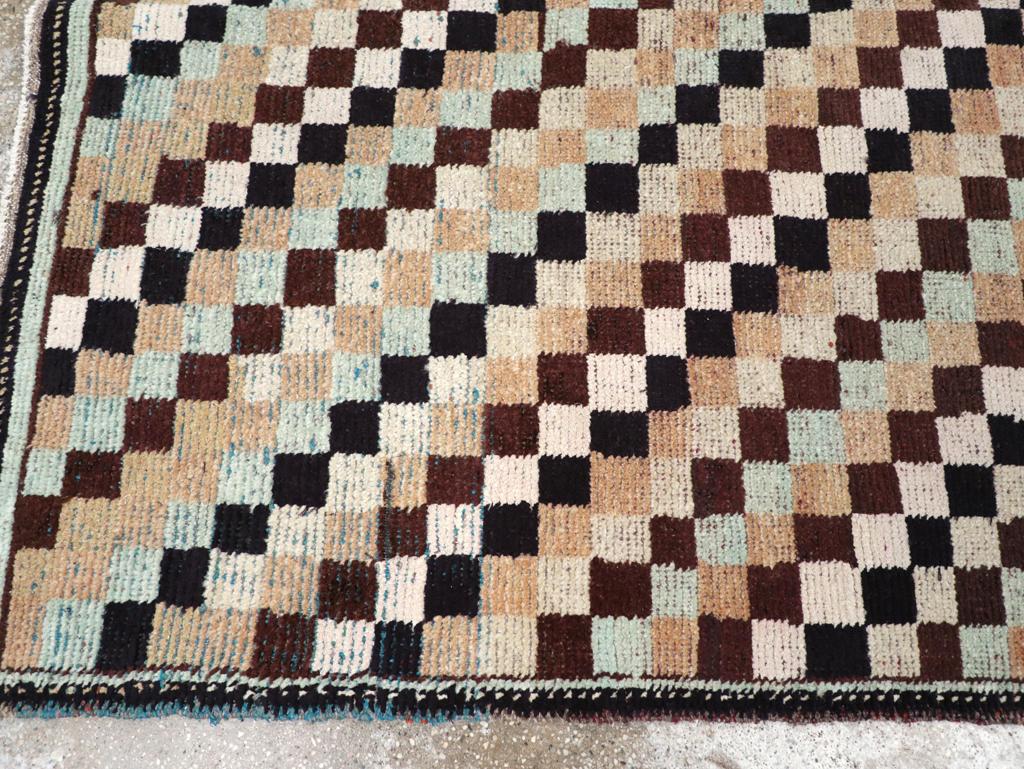 Vintage Turkish Anatolian Accent Carpet, No.31048 - Galerie Shabab