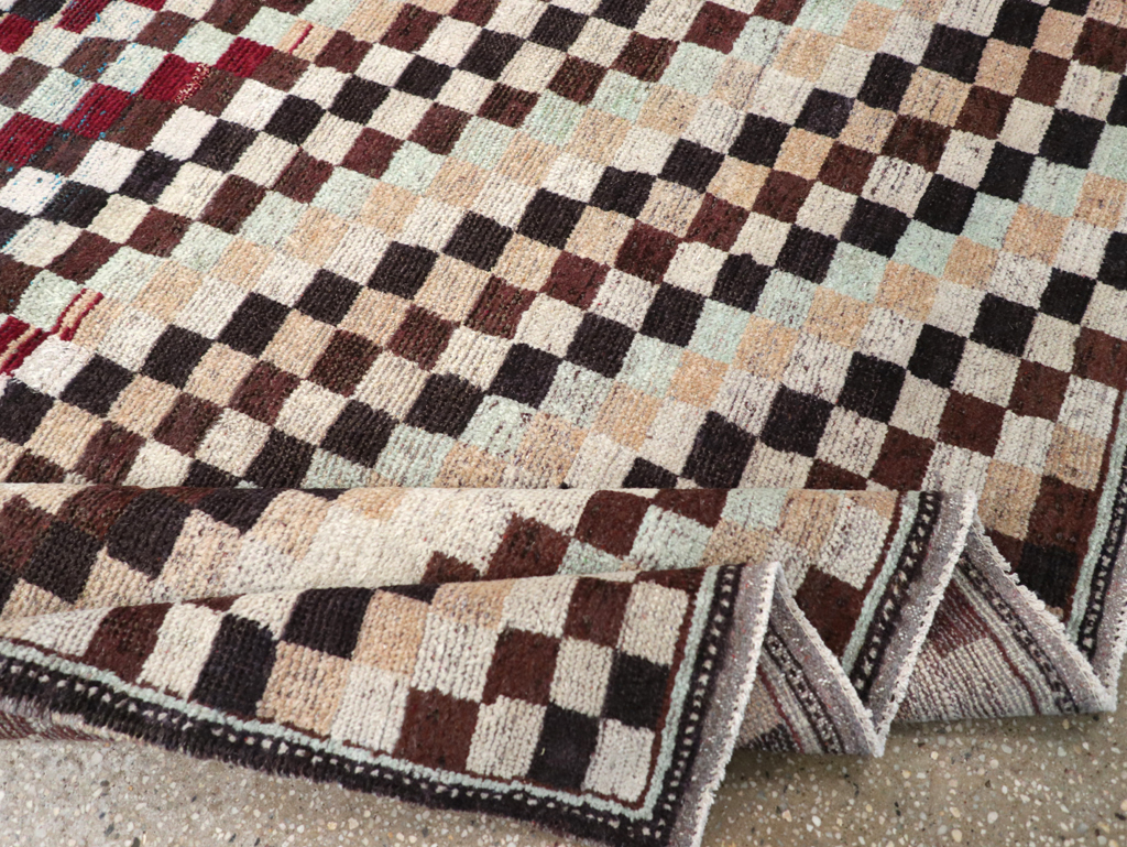 Vintage Turkish Anatolian Accent Carpet, No.31048 - Galerie Shabab