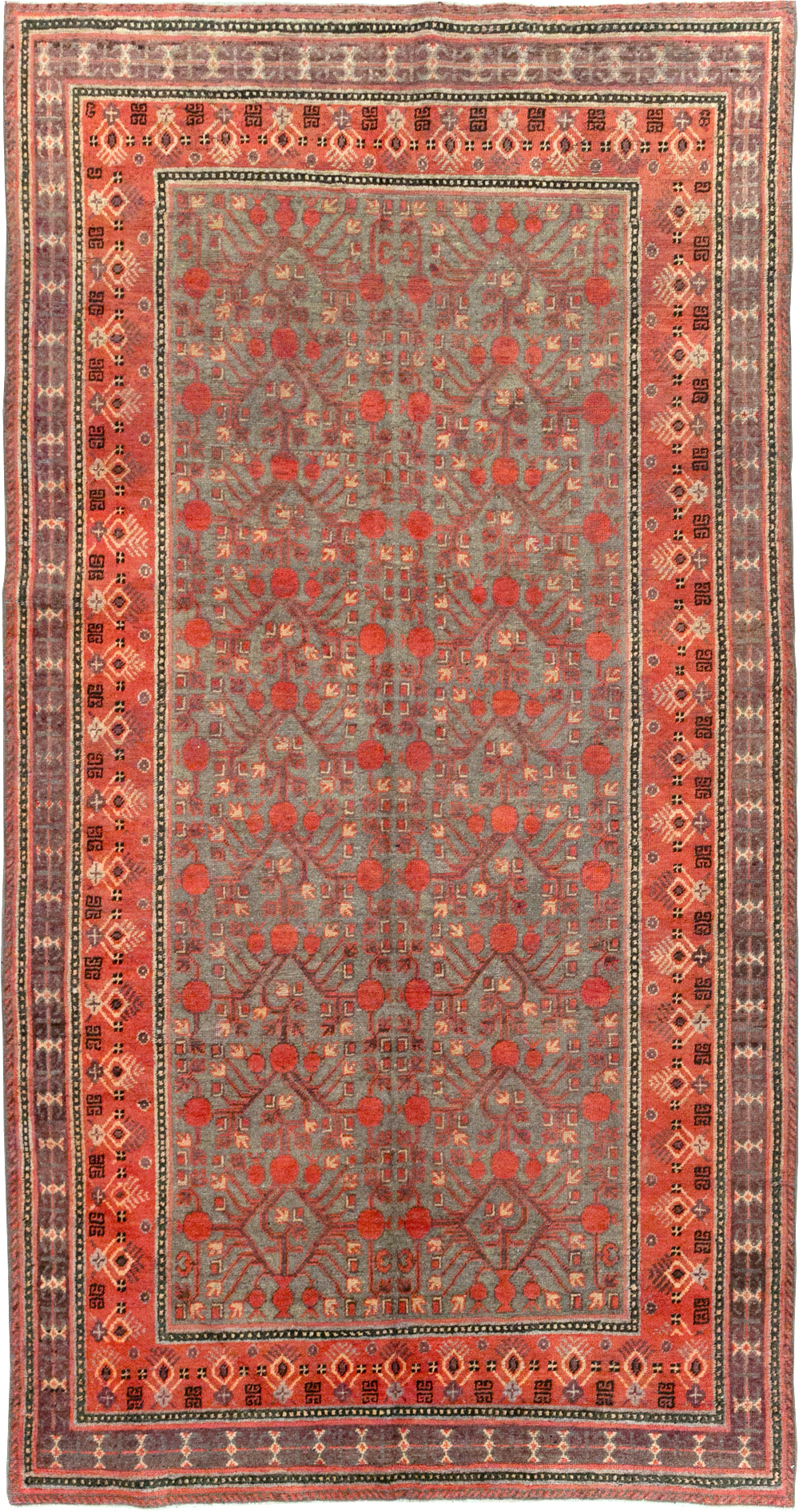Antique Khotan Gallery Carpet, No.31050 - Galerie Shabab