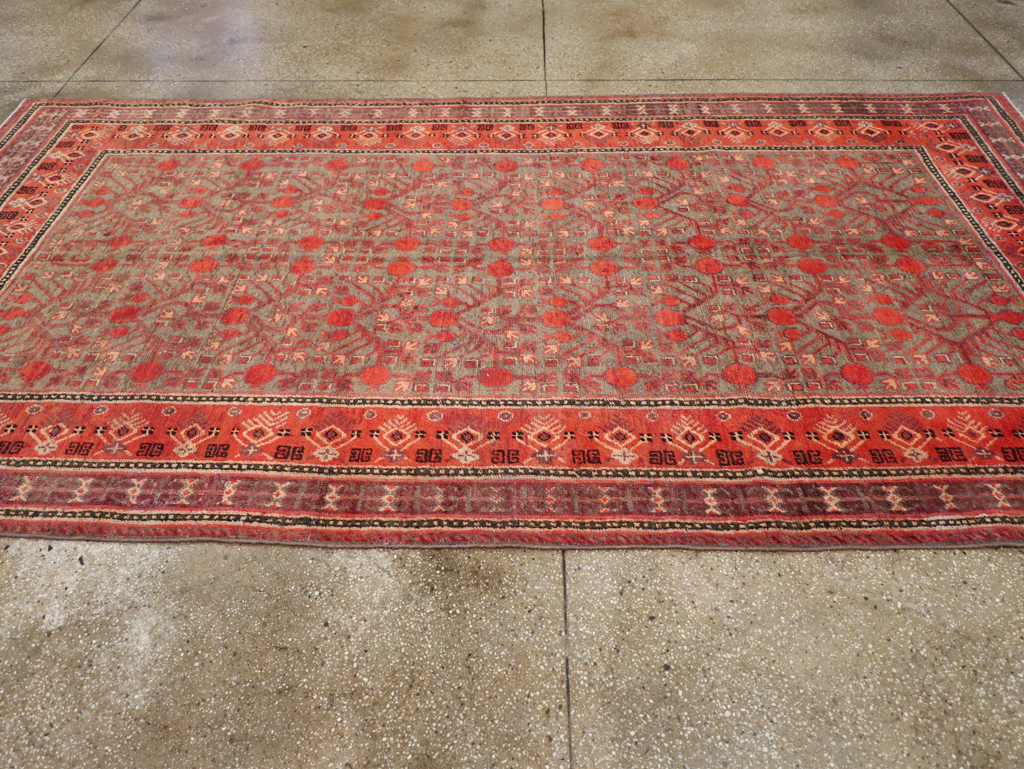 Antique Khotan Gallery Carpet, No.31050 - Galerie Shabab