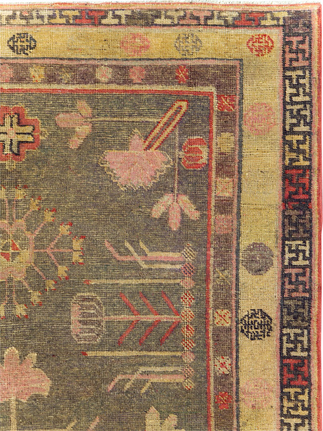 Antique East Turkestan Khotan Gallery Rug, No.31051 - Galerie Shabab