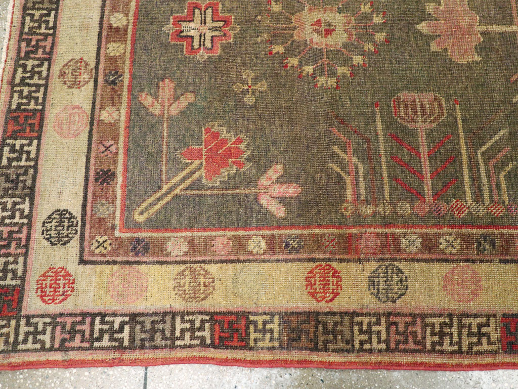 Antique East Turkestan Khotan Gallery Rug, No.31051 - Galerie Shabab