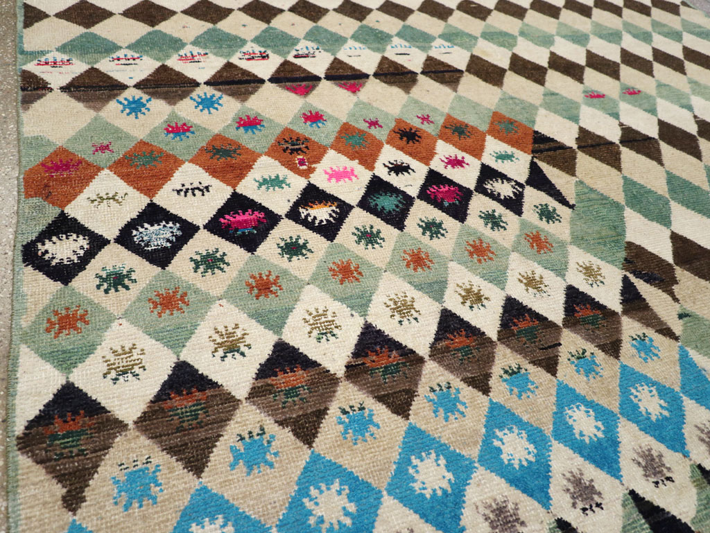 Vintage Turkish Anatolian Small Room Size Rug, No.31058 - Galerie Shabab