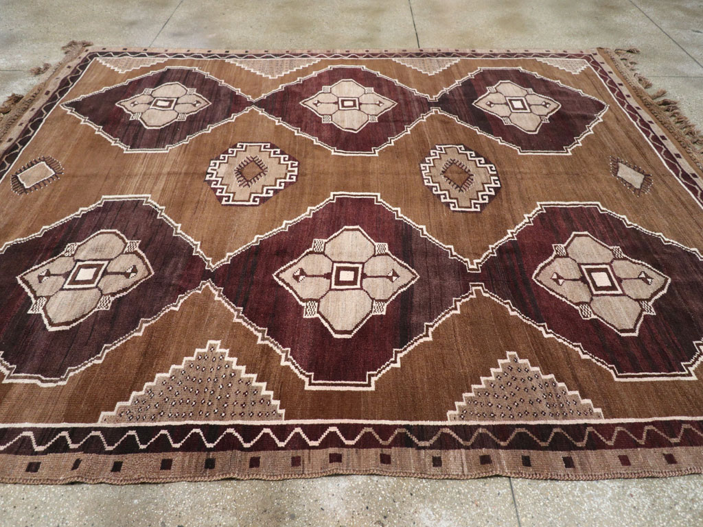 Vintage Turkish Anatolian Room Size Carpet, No.31062 - Galerie Shabab