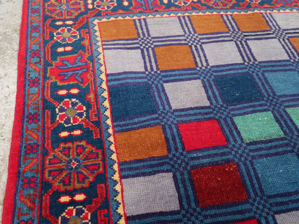Vintage Persian Veece Throw Rug, No.31065 - Galerie Shabab