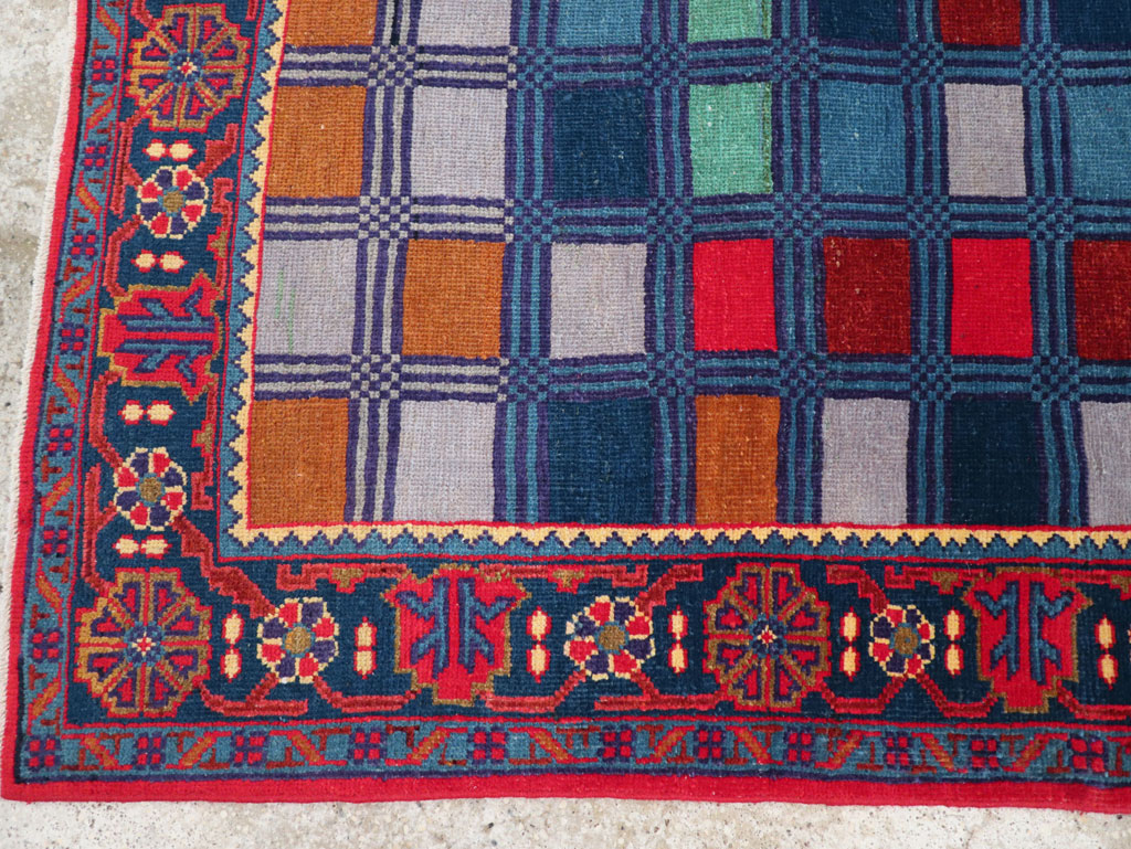 Vintage Persian Veece Throw Rug, No.31065 - Galerie Shabab