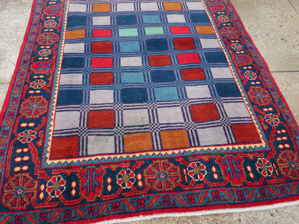 Vintage Persian Veece Throw Rug, No.31065 - Galerie Shabab