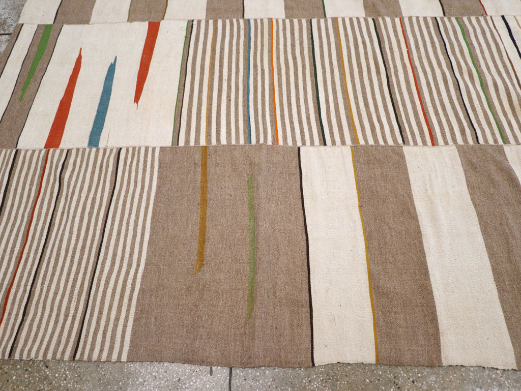 Contemporary Turkish Flatweave Kilim Large Room Size Carpet, No.31076 - Galerie Shabab