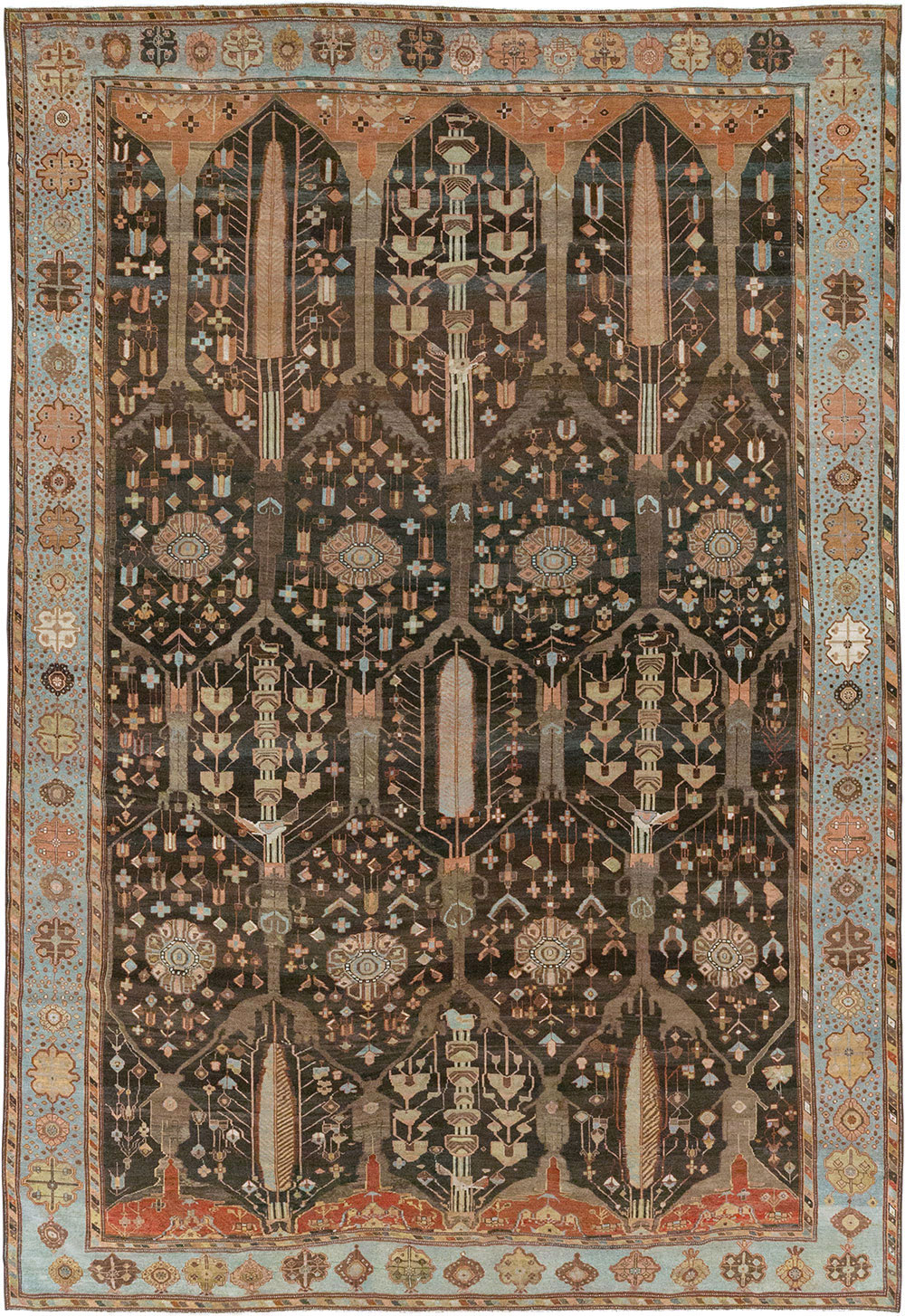 Antique Persian Bakhtiari Large Room Size Carpet, No.31078 - Galerie Shabab