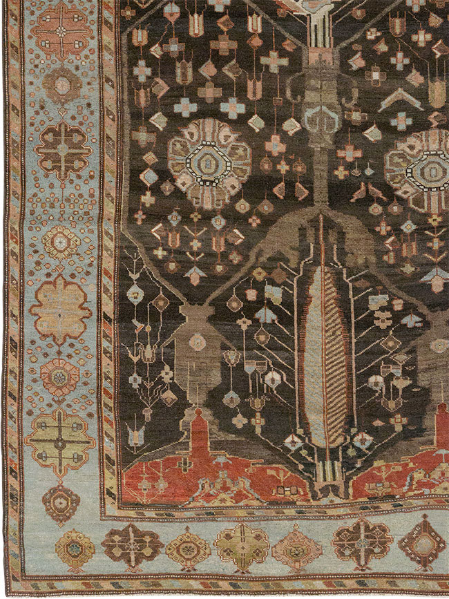 Antique Persian Bakhtiari Large Room Size Carpet, No.31078 - Galerie Shabab