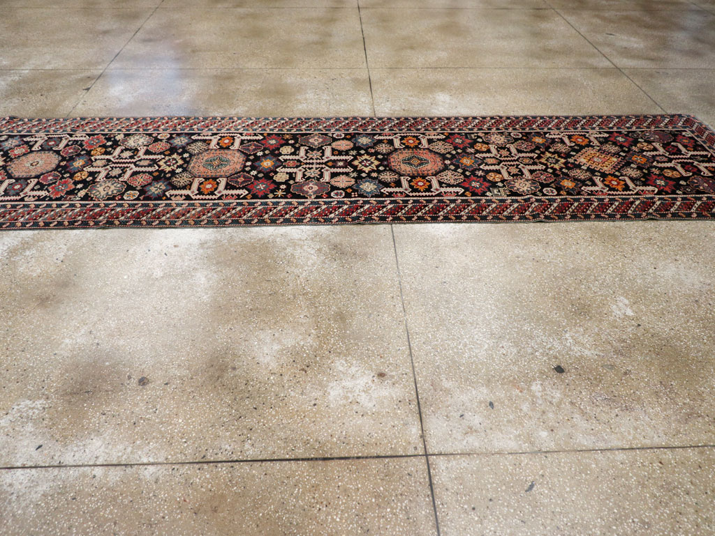 Antique Caucasian Perpedil Long Runner, No.31083 - Galerie Shabab