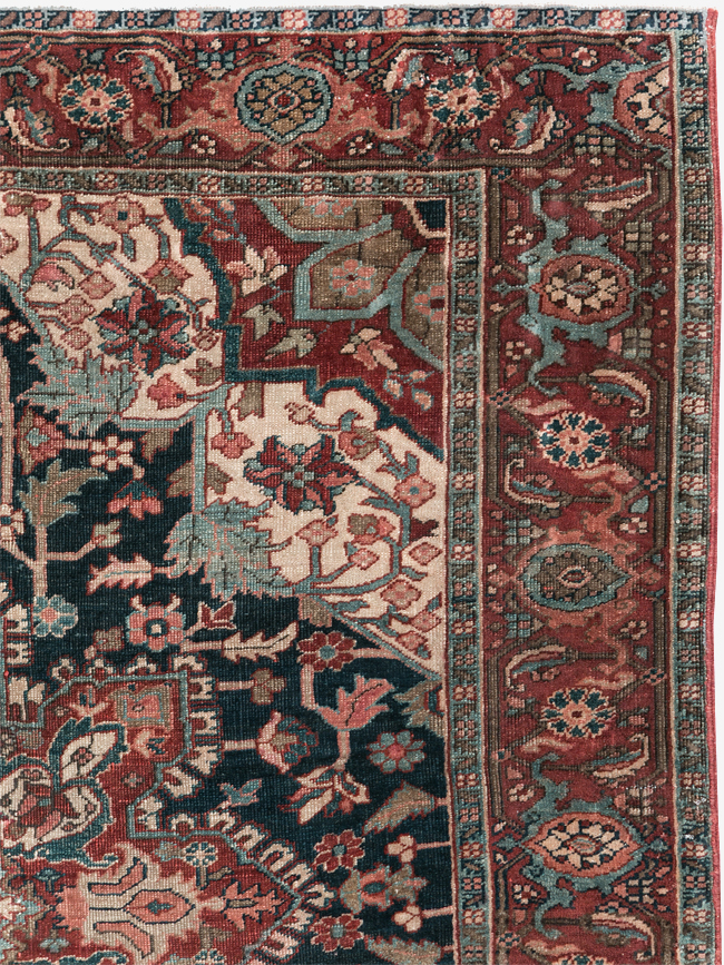 Vintage Persian Heriz Carpet, No.31087 - Galerie Shabab