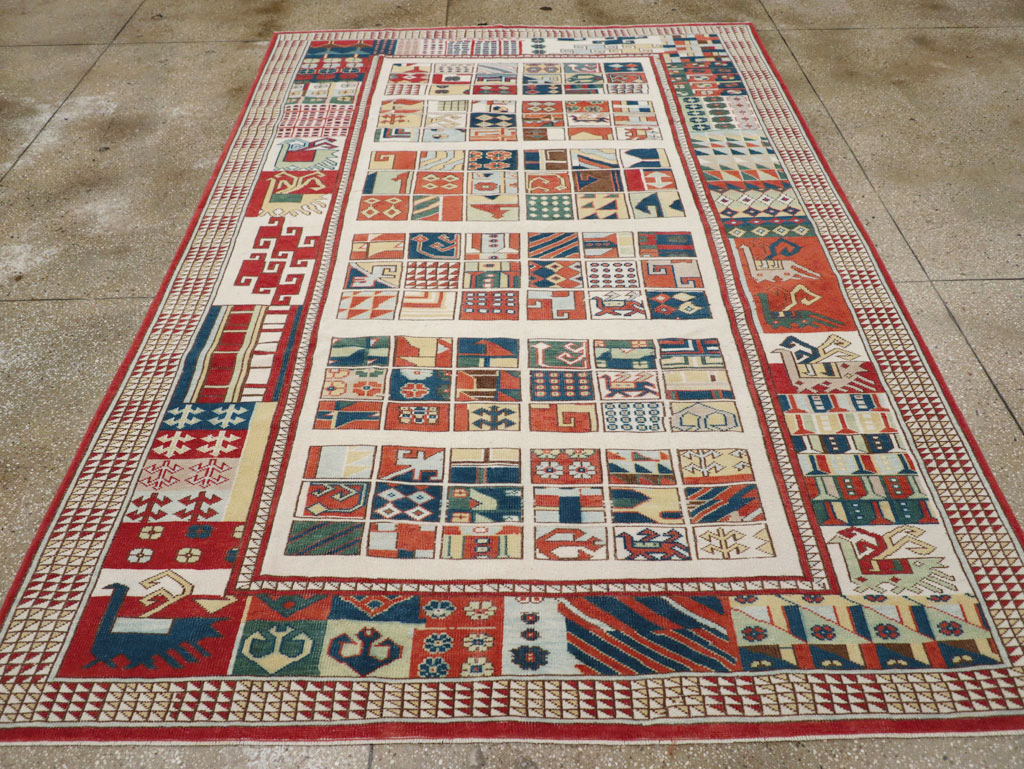 Vintage Turkish Anatolian Accent Carpet, No.31097 - Galerie Shabab