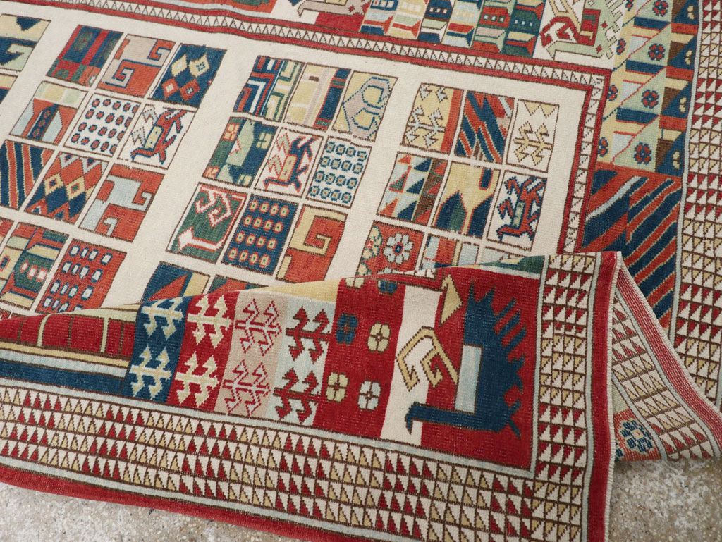 Vintage Turkish Anatolian Accent Carpet, No.31097 - Galerie Shabab