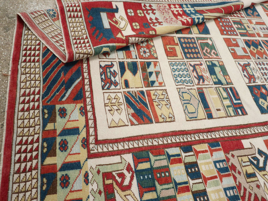 Vintage Turkish Anatolian Accent Carpet, No.31097 - Galerie Shabab