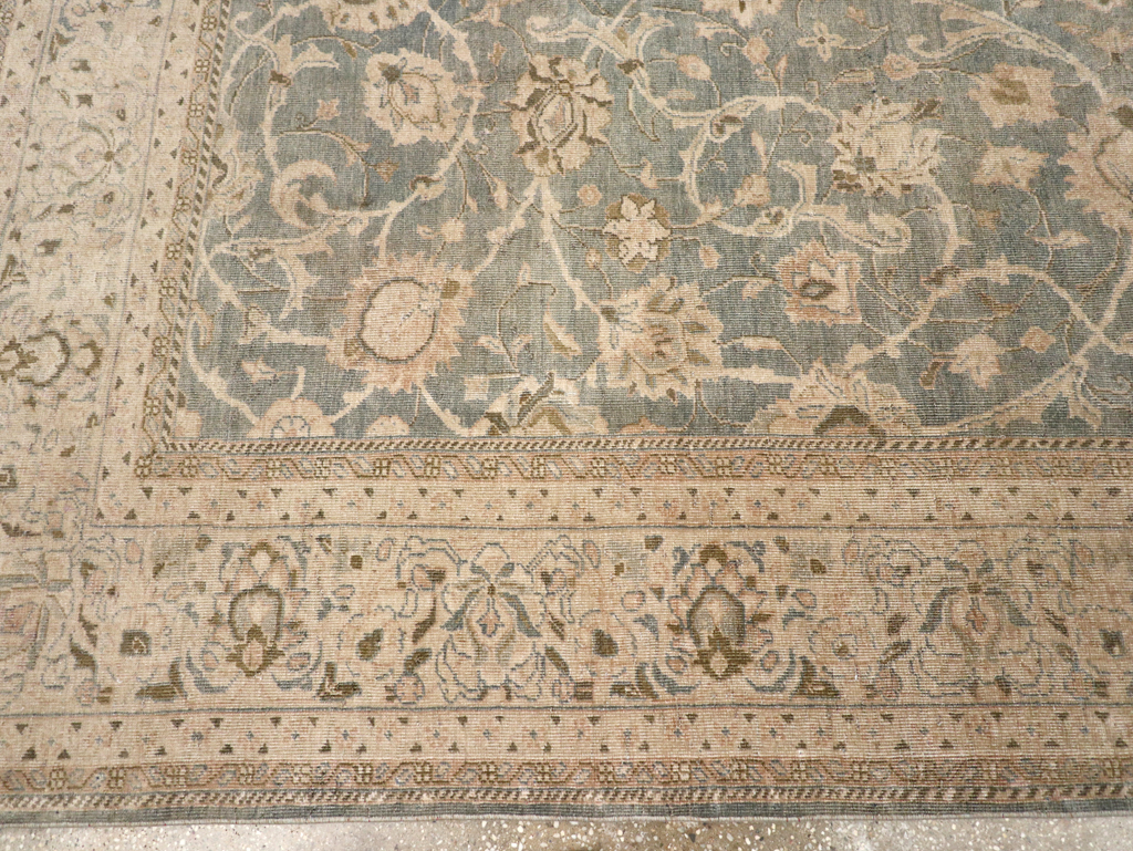 Vintage Persian Mahal Accent Carpet, No.31101 - Galerie Shabab