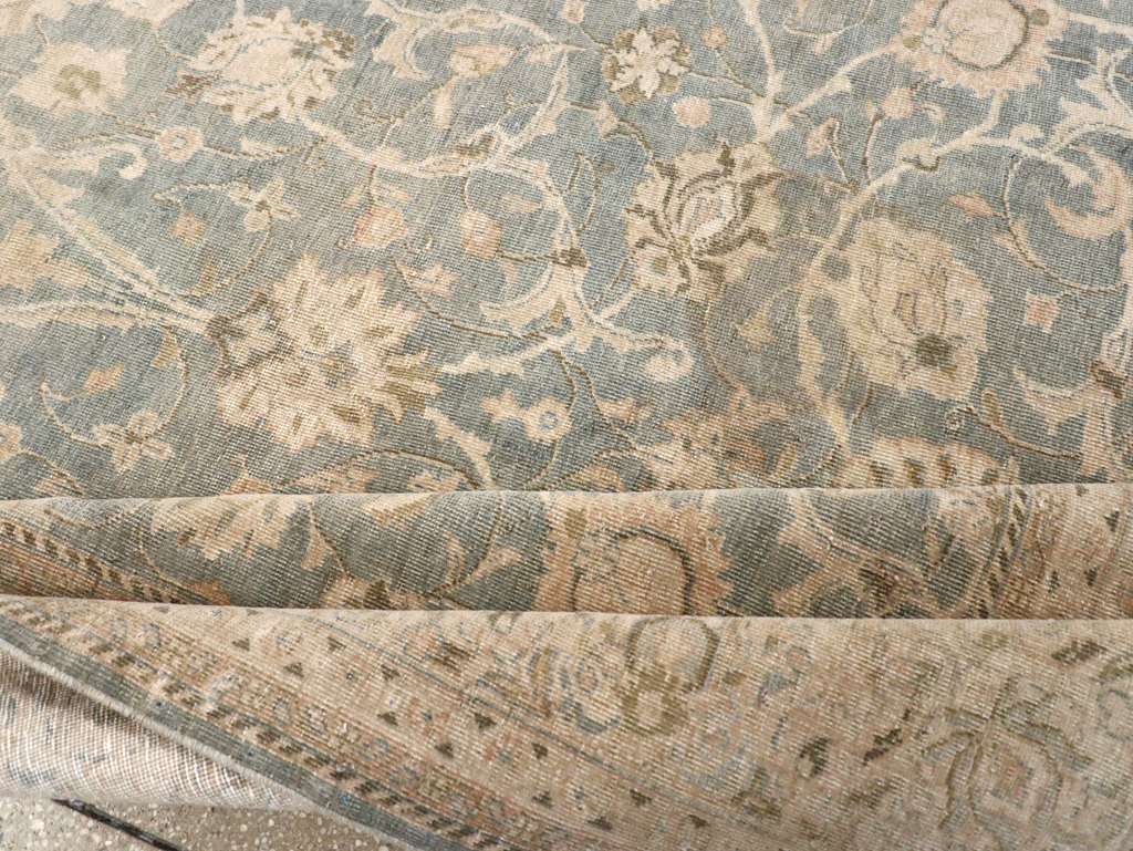 Vintage Persian Mahal Accent Carpet, No.31101 - Galerie Shabab