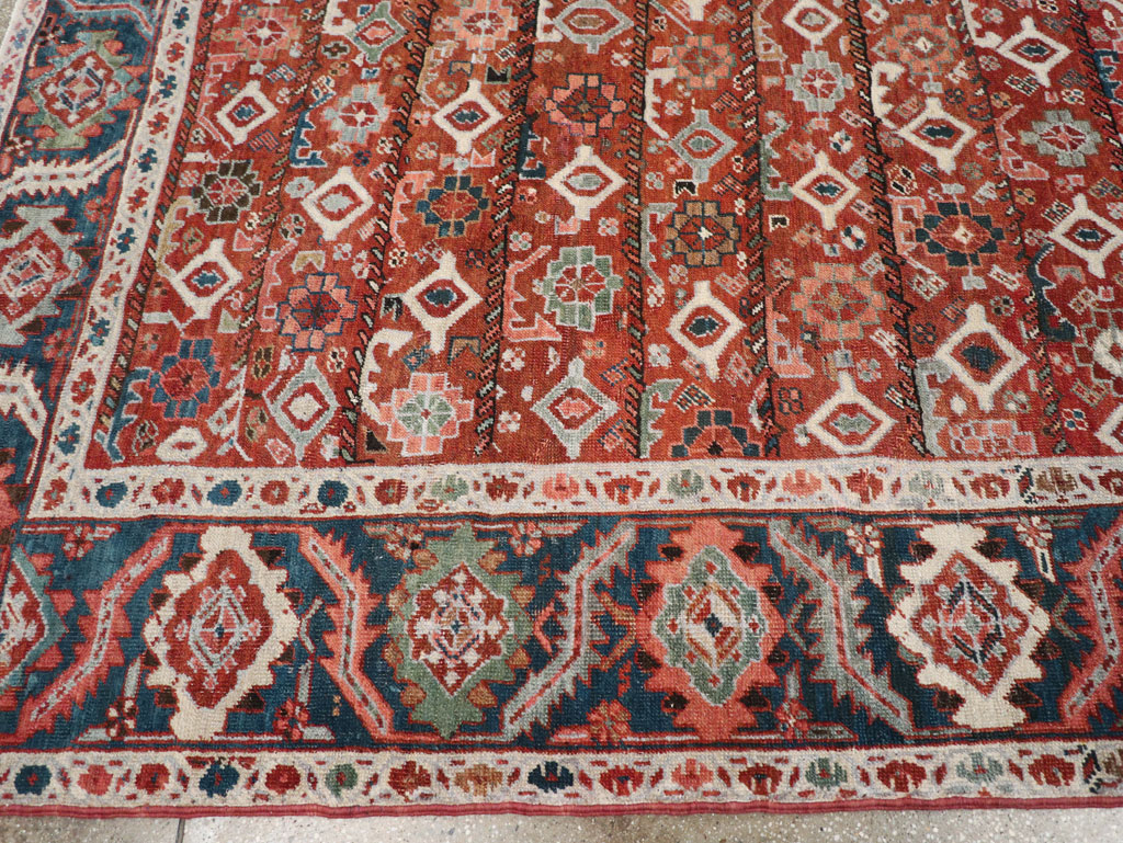 Antique Persian Heriz Room Size Carpet, No.31103 - Galerie Shabab