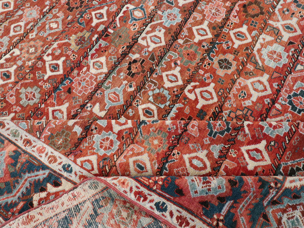 Antique Persian Heriz Room Size Carpet, No.31103 - Galerie Shabab