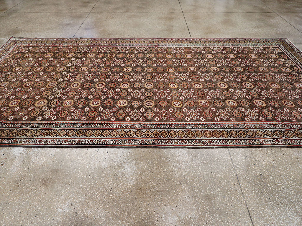 Antique Persian Kurd Gallery Carpet, No.31110 - Galerie Shabab