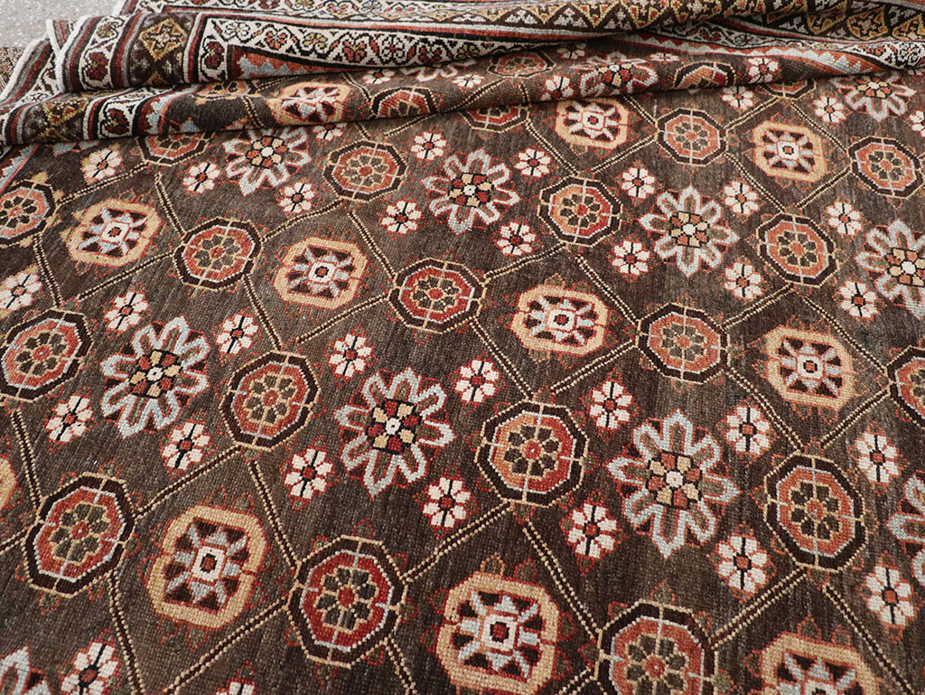 Antique Persian Kurd Gallery Carpet, No.31110 - Galerie Shabab