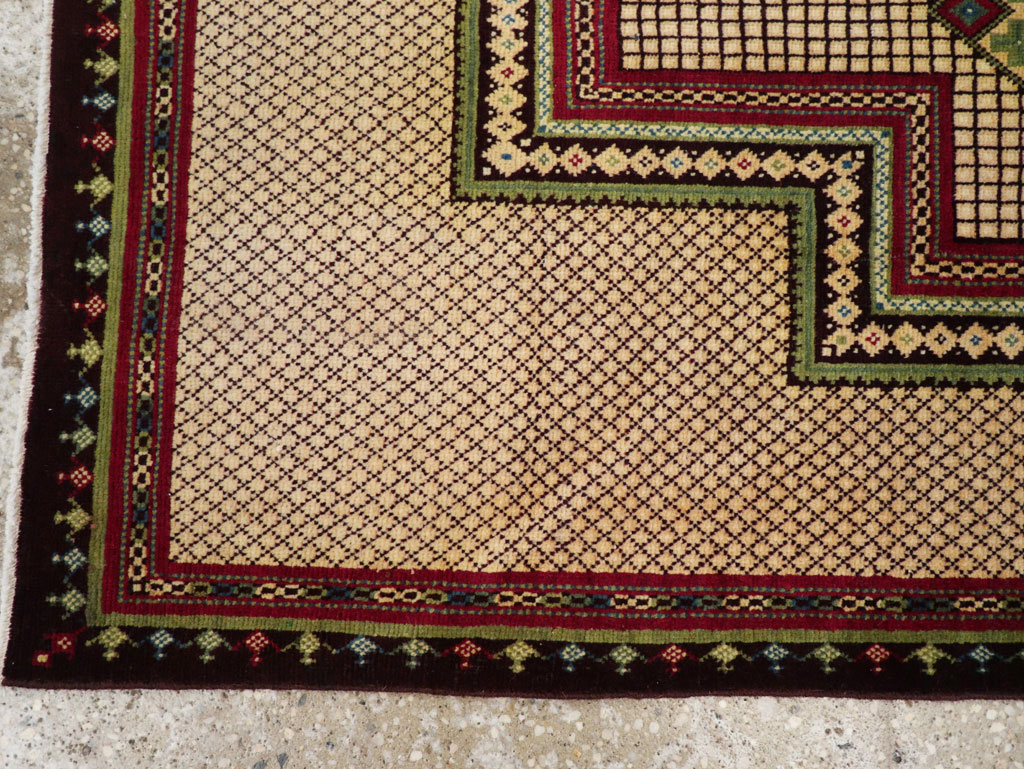 Vintage Persian Mashad Throw Rug, No.31118 - Galerie Shabab