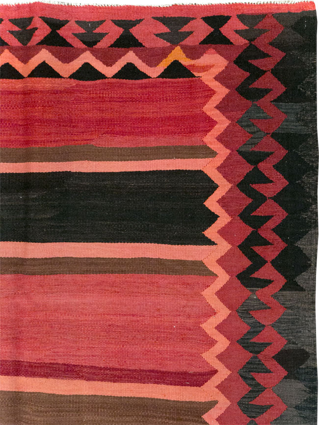 Vintage Persian Flatweave Kilim Gallery Carpet, No.31121 - Galerie Shabab