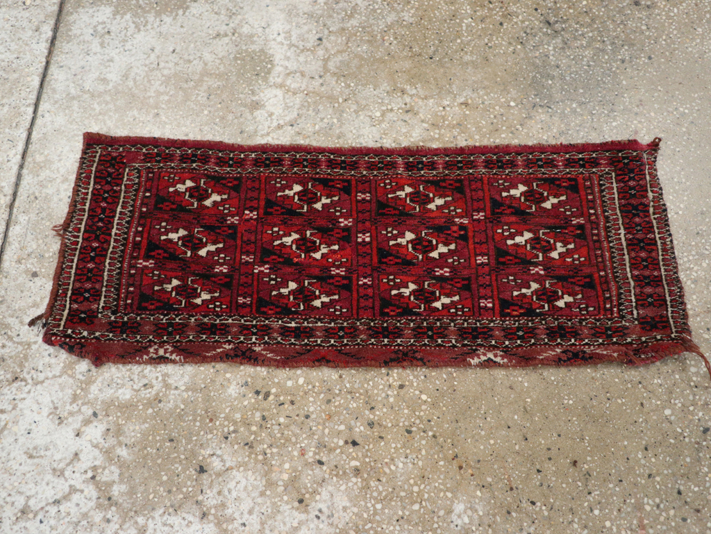 Vintage Central Asian Turkoman Rug, No.31128 - Galerie Shabab