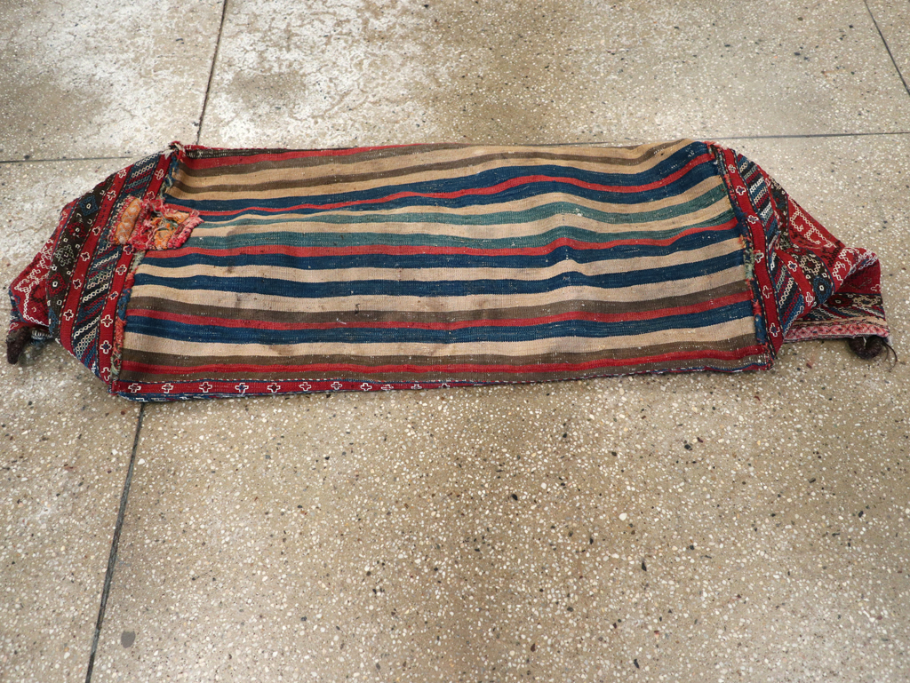 Antique Persian Afshar Bag, No.31129 - Galerie Shabab
