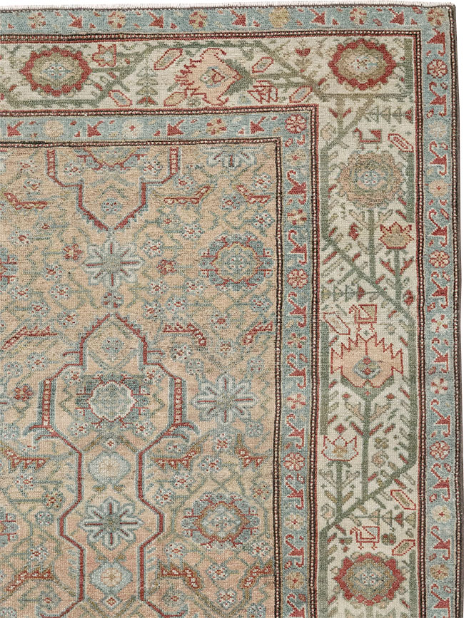 Antique Persian Malayer Accent Carpet, No.31131 - Galerie Shabab