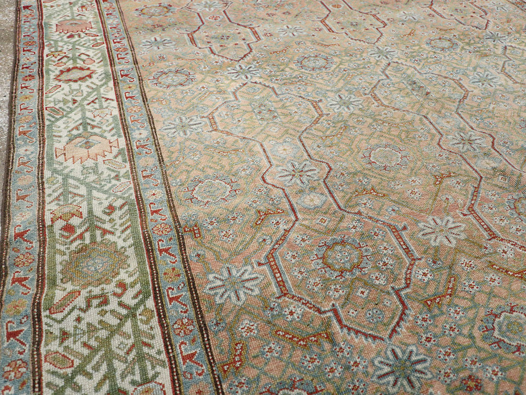 Antique Persian Malayer Accent Carpet, No.31131 - Galerie Shabab