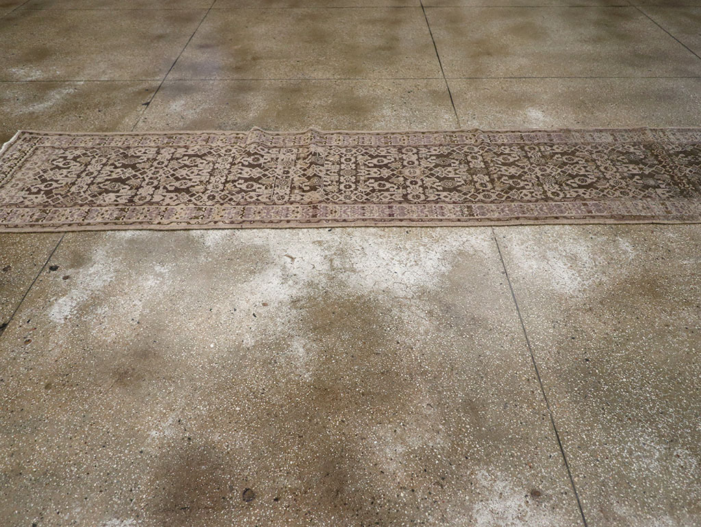 Antique Persian Malayer Runner, No.31138 - Galerie Shabab