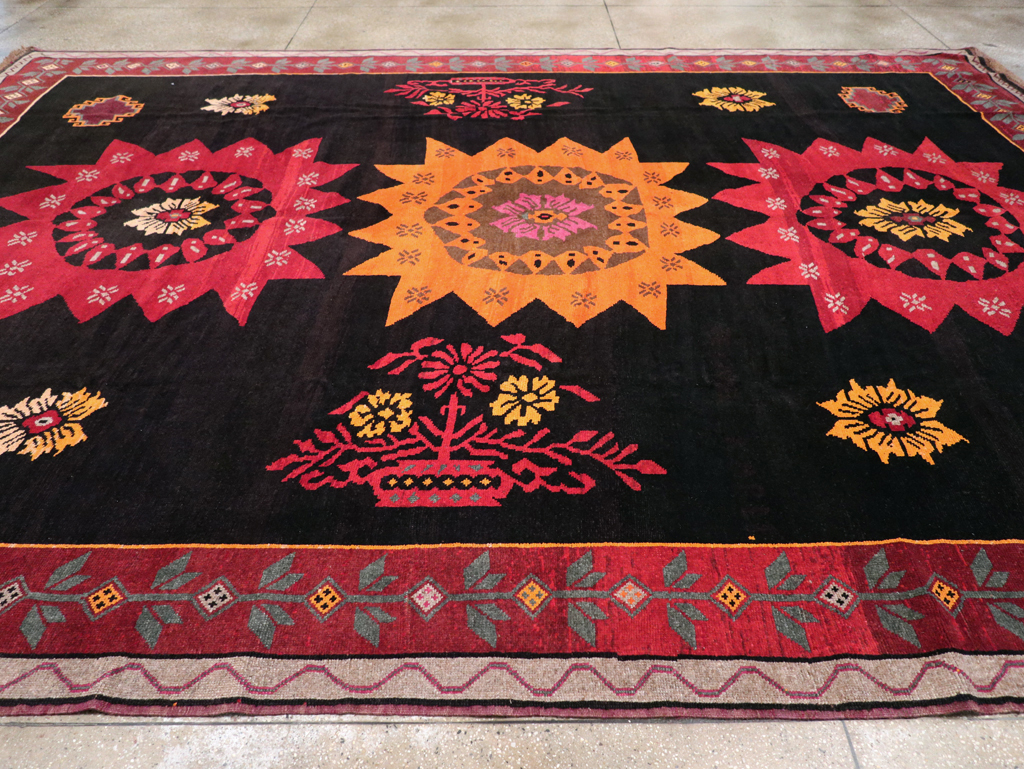Vintage Turkish Anatolian Large Tribal Room Size Carpet, No.31139 - Galerie Shabab