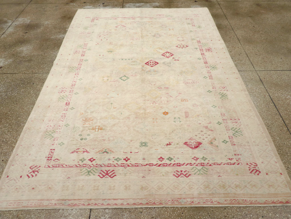 Vintage Turkish Anatolian Accent Carpet, No.31140 - Galerie Shabab