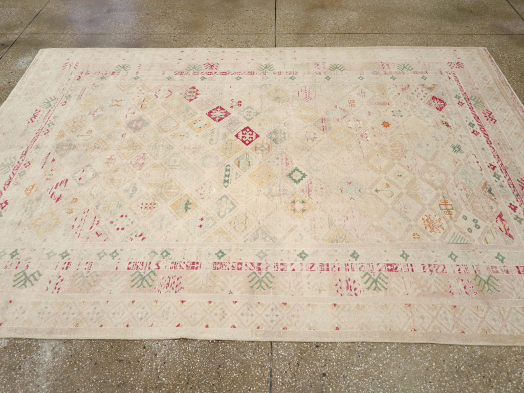 Vintage Turkish Anatolian Accent Carpet, No.31140 - Galerie Shabab