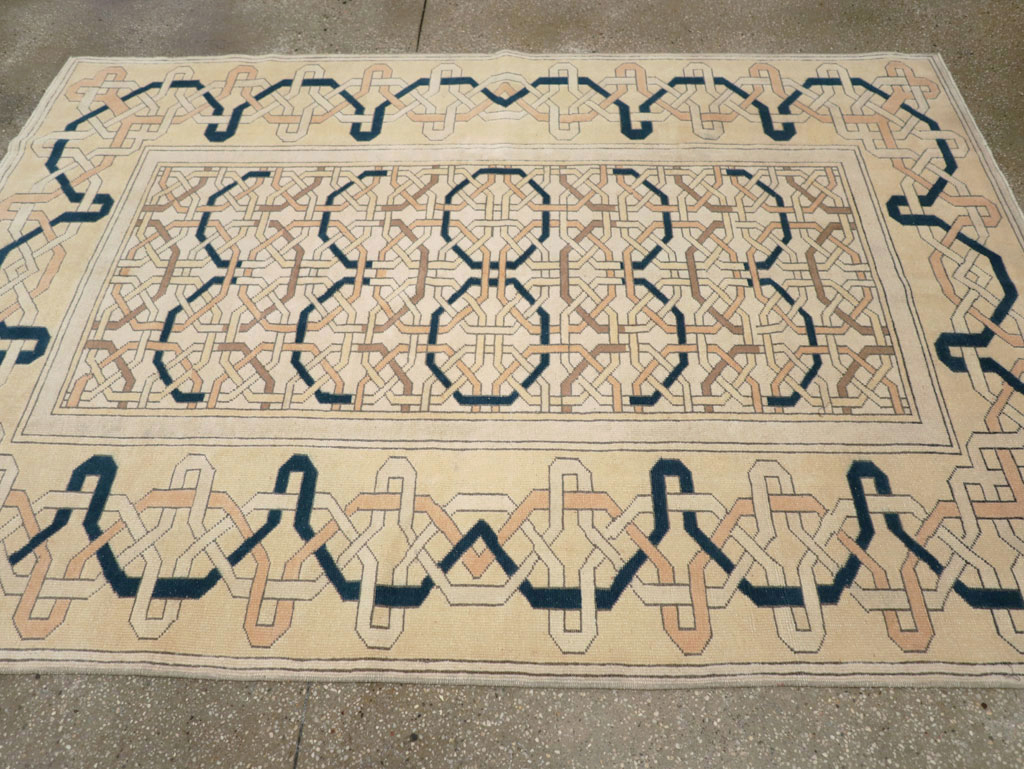 Vintage Turkish Anatolian Art Deco Style Accent Rug, No.31142 - Galerie Shabab