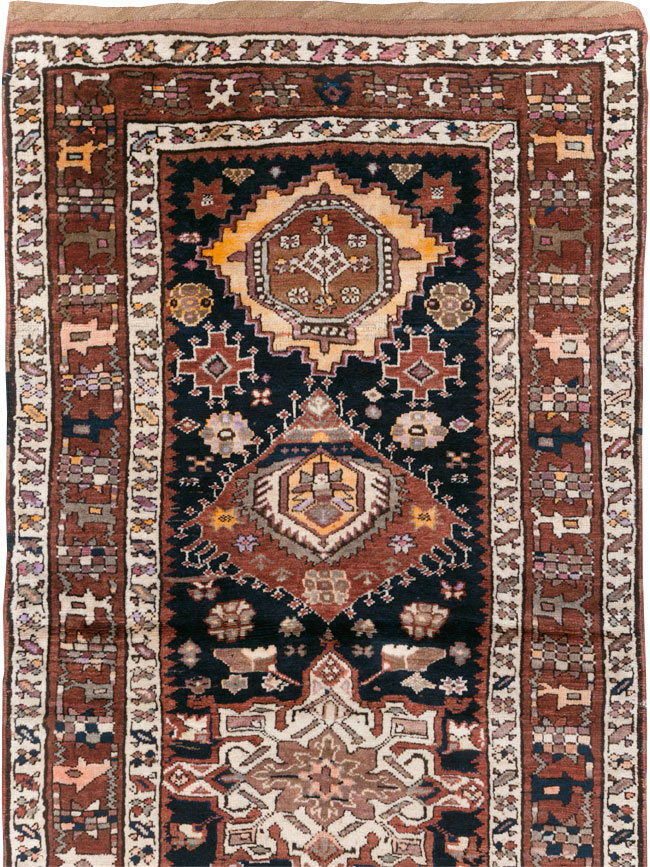Antique Persian Kurd Runner, No.31148 - Galerie Shabab