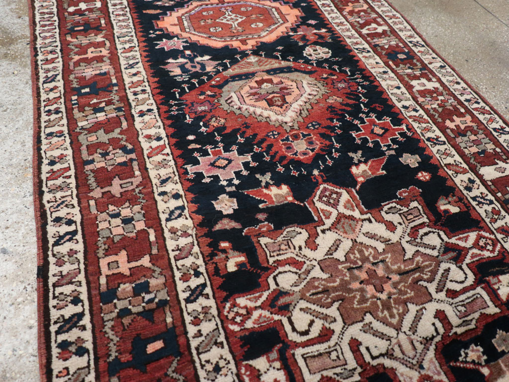 Antique Persian Kurd Runner, No.31148 - Galerie Shabab