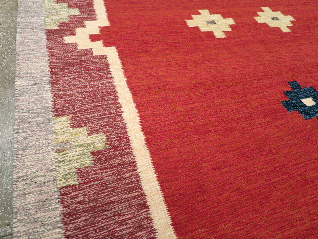 Vintage Swedish Flatweave Kilim Room Size Carpet, No.31149 - Galerie Shabab