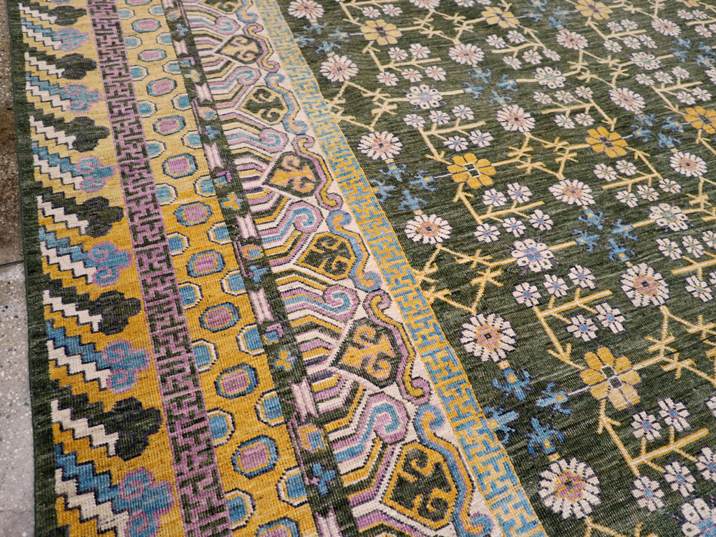 Contemporary East Turkestan Khotan Room Size Carpet, No.31157 - Galerie Shabab