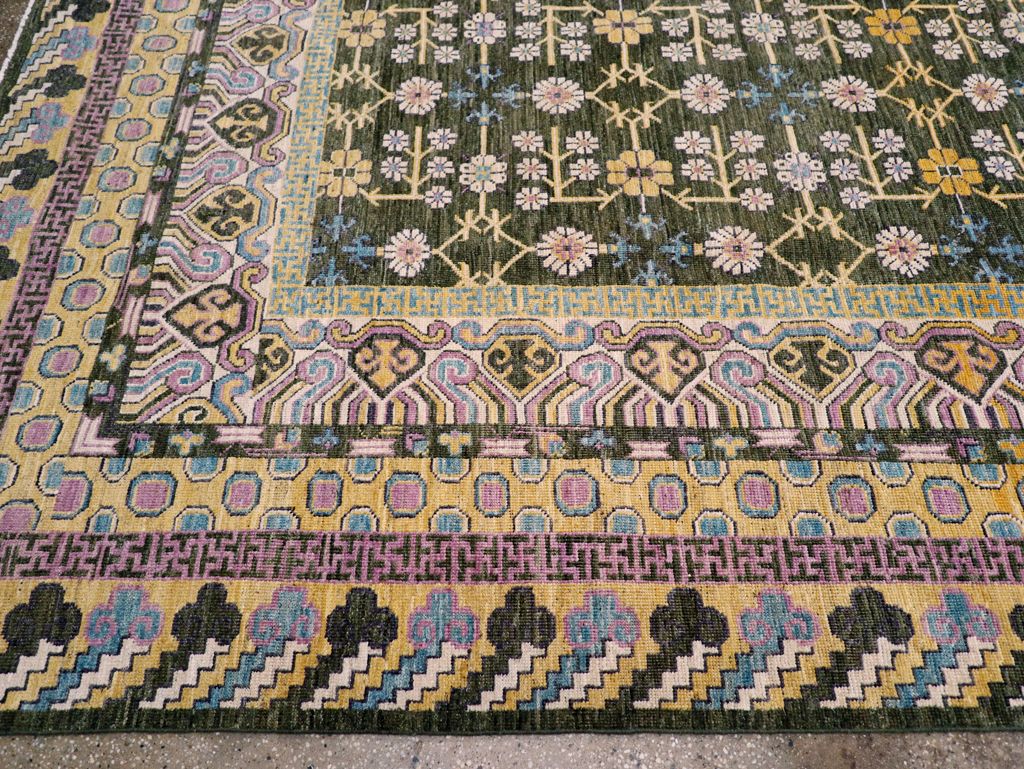 Contemporary East Turkestan Khotan Room Size Carpet, No.31157 - Galerie Shabab