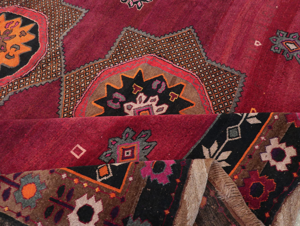 Vintage Turkish Anatolian Large Room Size Carpet, No.31164 - Galerie Shabab