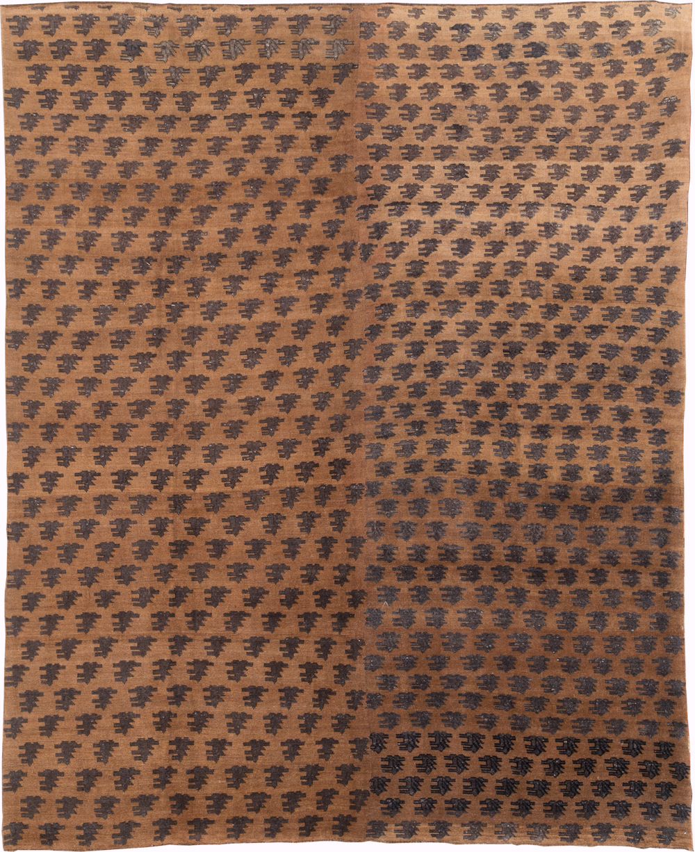 Vintage Turkish Anatolian Room Size Carpet, No.31165 - Galerie Shabab