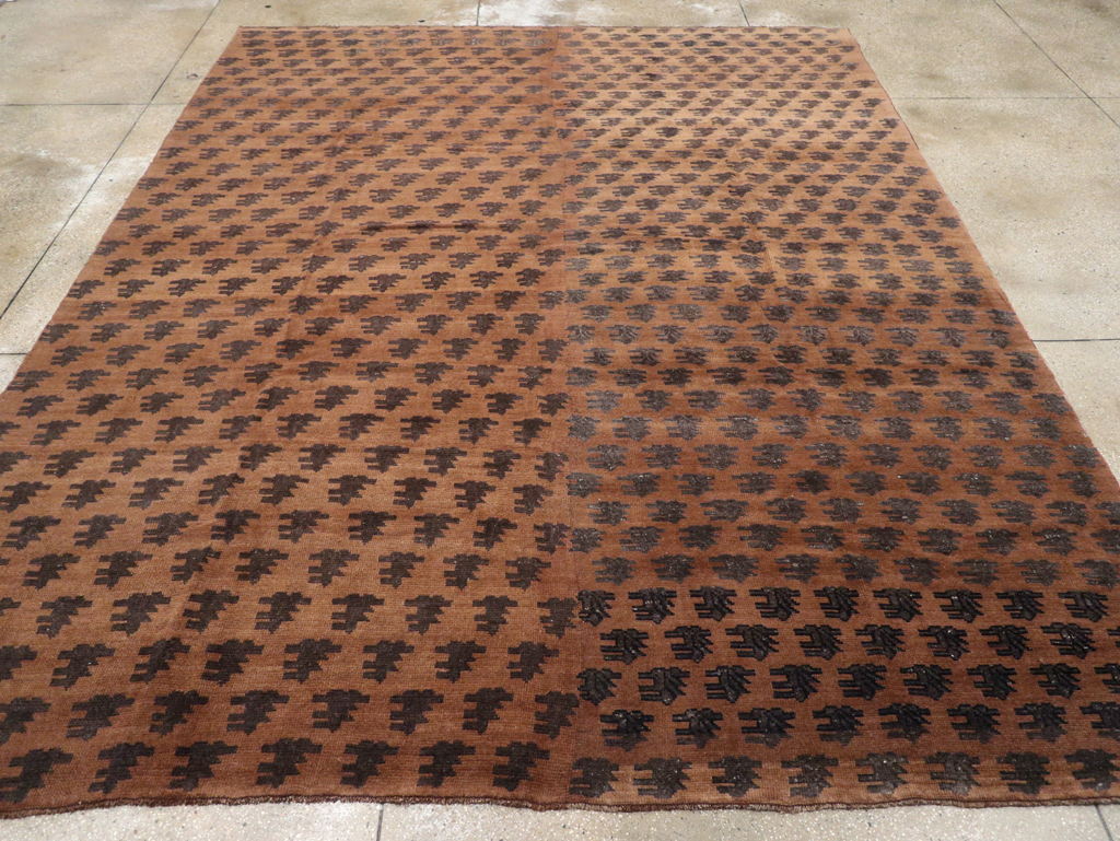 Vintage Turkish Anatolian Room Size Carpet, No.31165 - Galerie Shabab