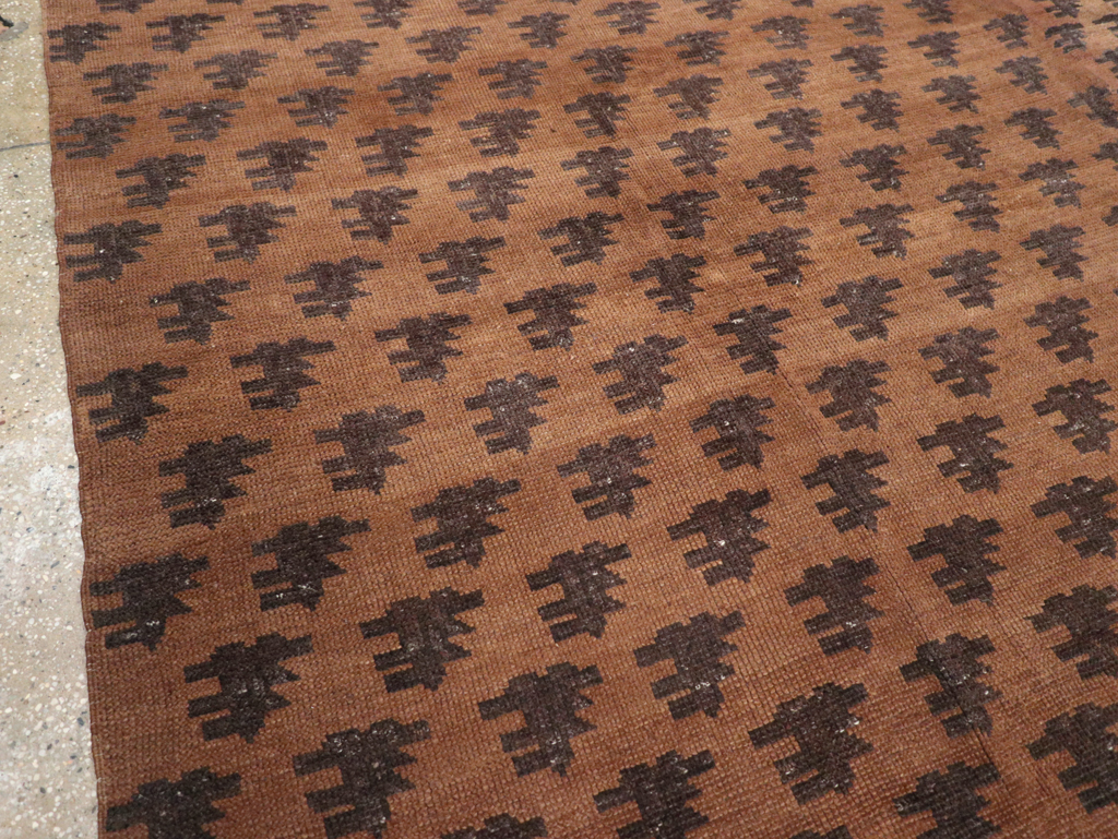 Vintage Turkish Anatolian Room Size Carpet, No.31165 - Galerie Shabab