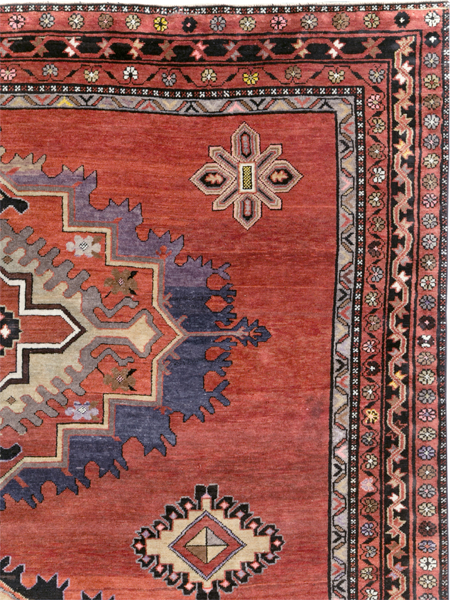 Vintage Turkish Anatolian Room Size Carpet, No.31166 - Galerie Shabab