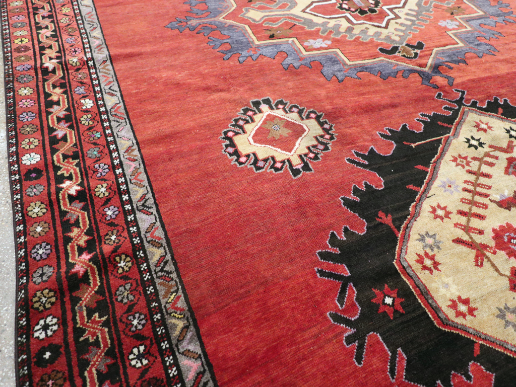 Vintage Turkish Anatolian Room Size Carpet, No.31166 - Galerie Shabab
