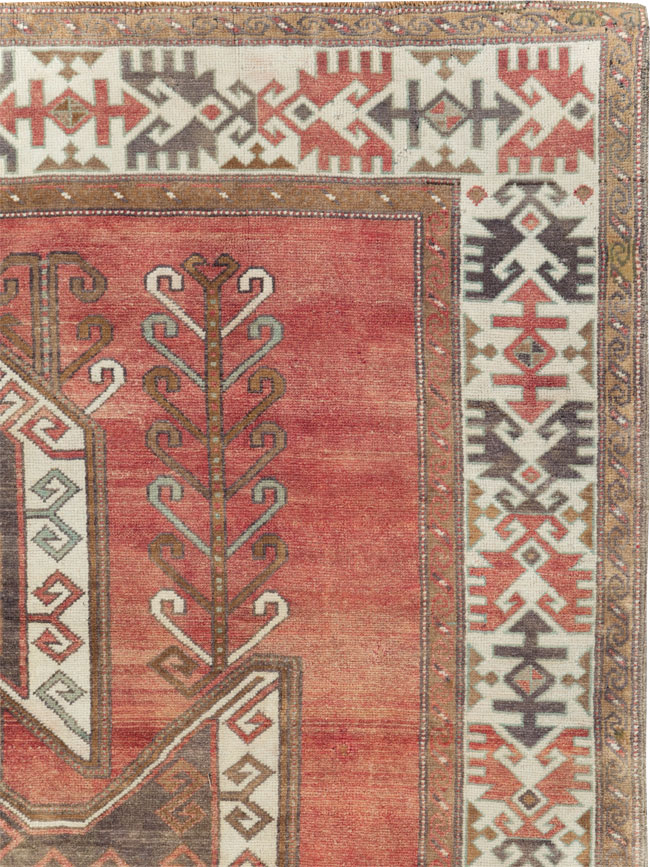 Vintage Turkish Anatolian Small Room Size Carpet, No.31168 - Galerie Shabab