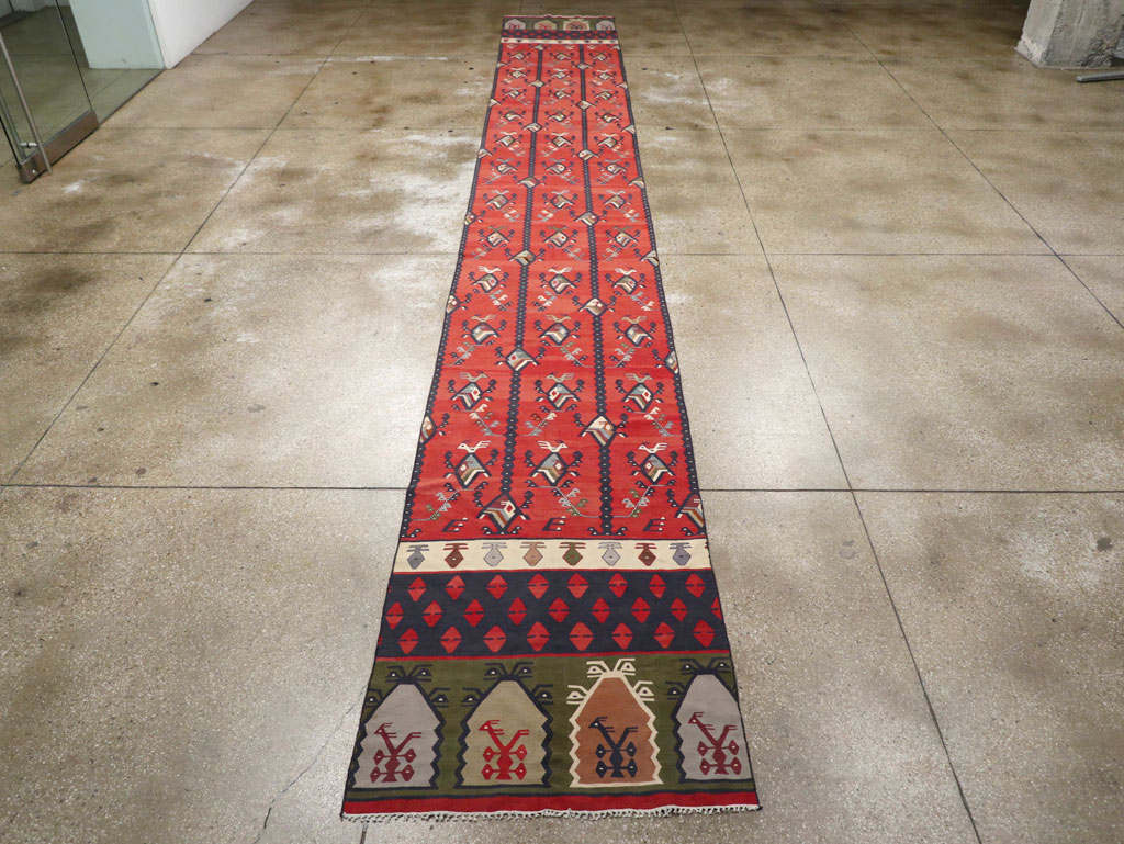 Vintage Turkish Sarkoy Kilim Long Runner, No.31169 - Galerie Shabab