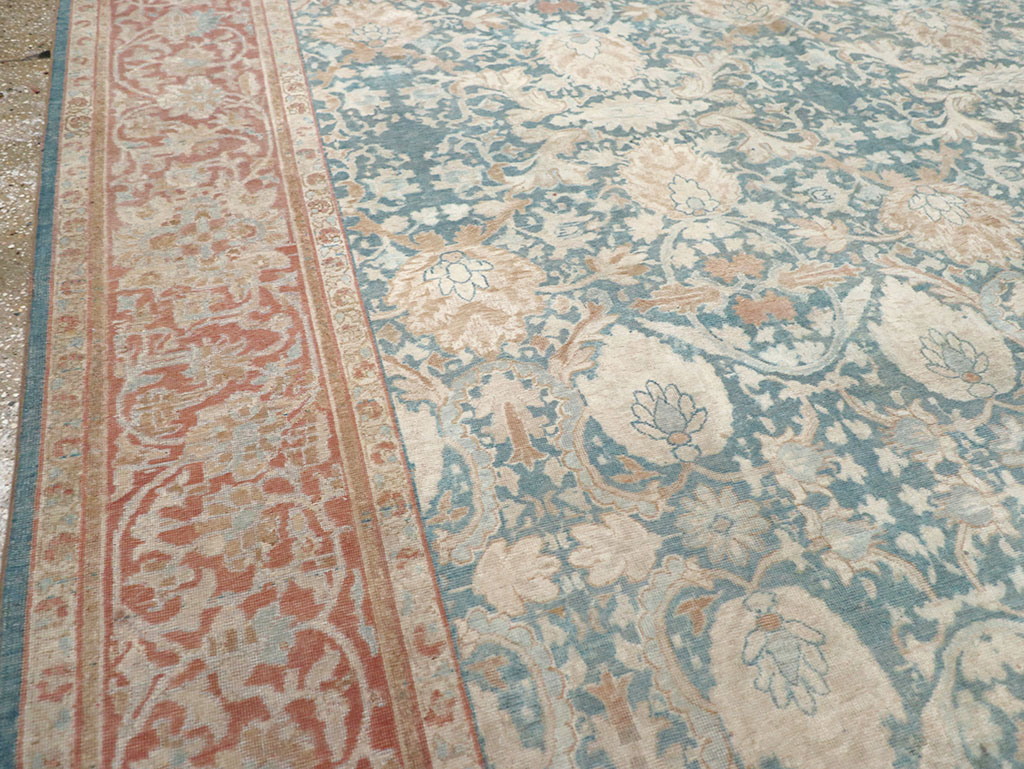 Vintage Turkish Sivas Room Size Carpet, No.31170 - Galerie Shabab